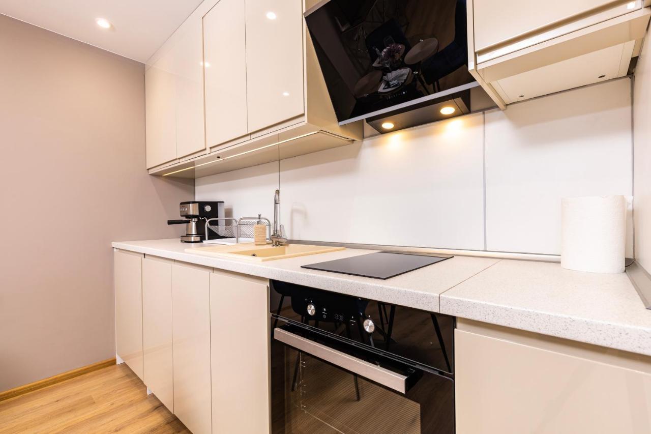 Cityscape Retreat 1Bd Flat In The Heart Of Plovdiv Apartment Exterior photo
